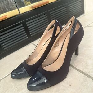 NEW Navy Blue Heels